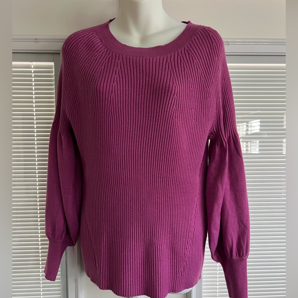 Chicos balloon sleeve ribbed sweater size 2